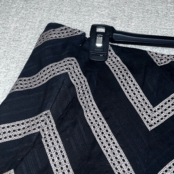 Ann Taylor size 4 gorgeous skirt - Picture 5 of 8